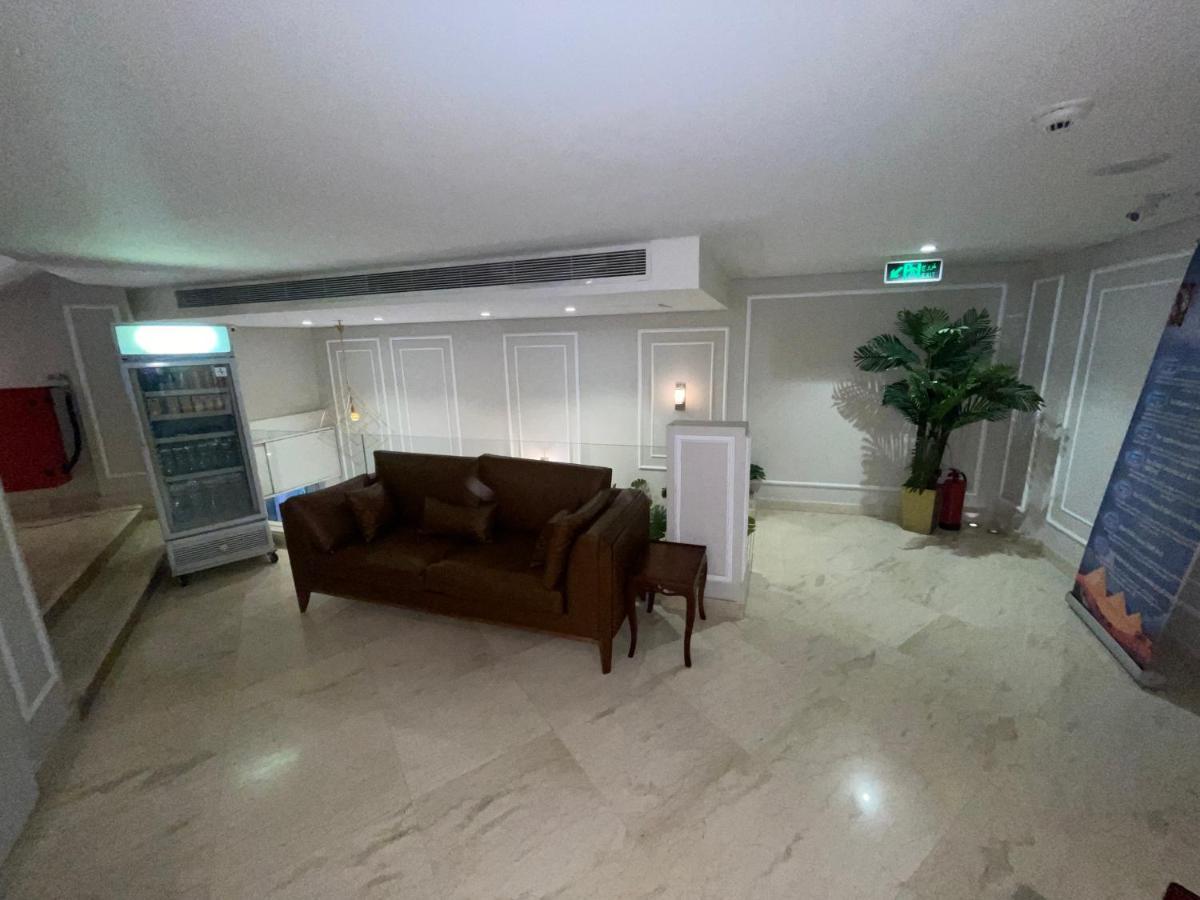 Готель Elysees Tahrir Square 3*