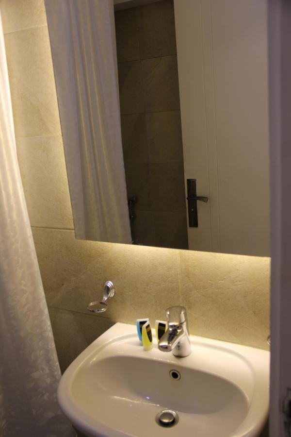 Elysees Tahrir Square Готель 3*